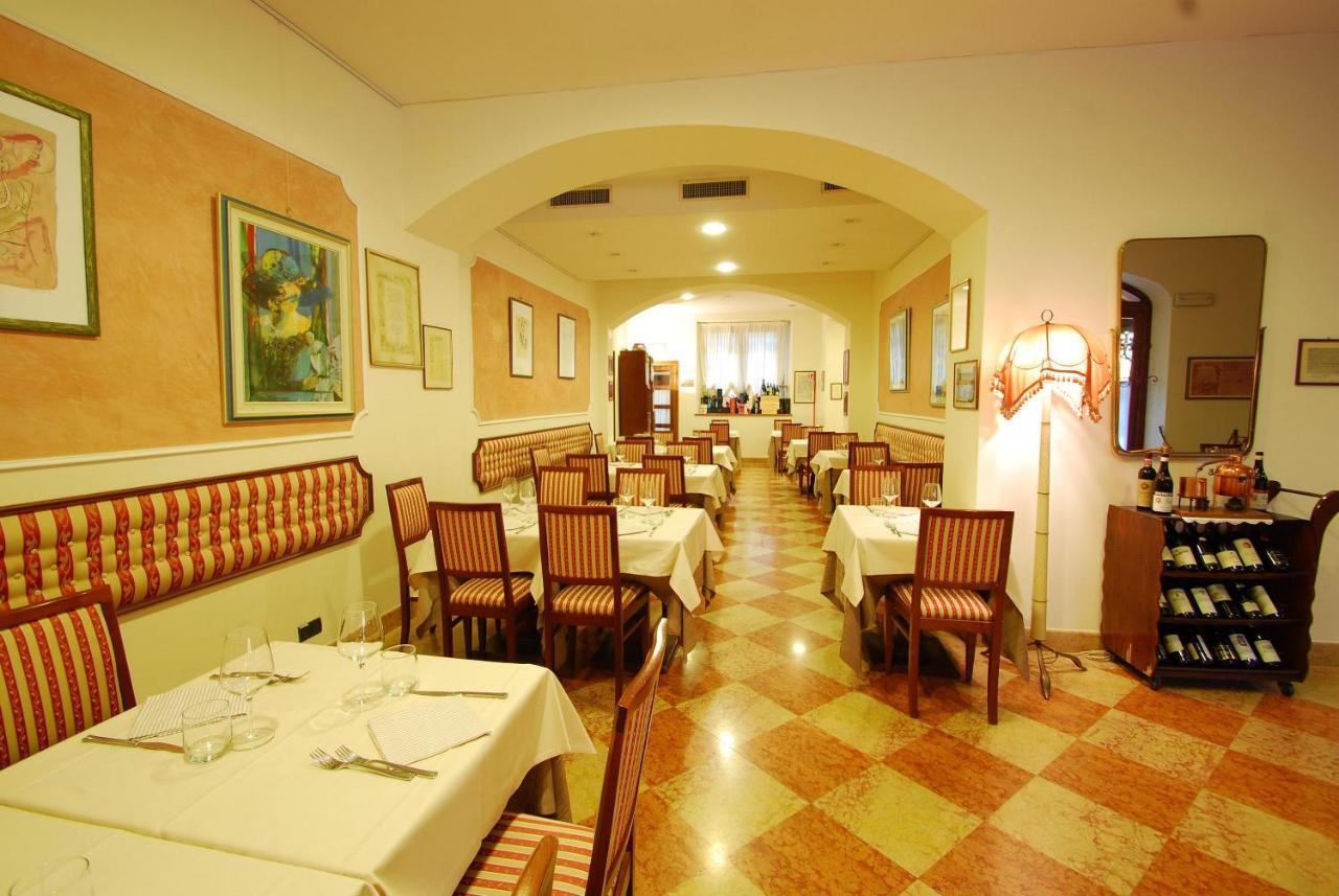 Alla Rocca Hotel Conference & Restaurant Bazzano Exterior photo